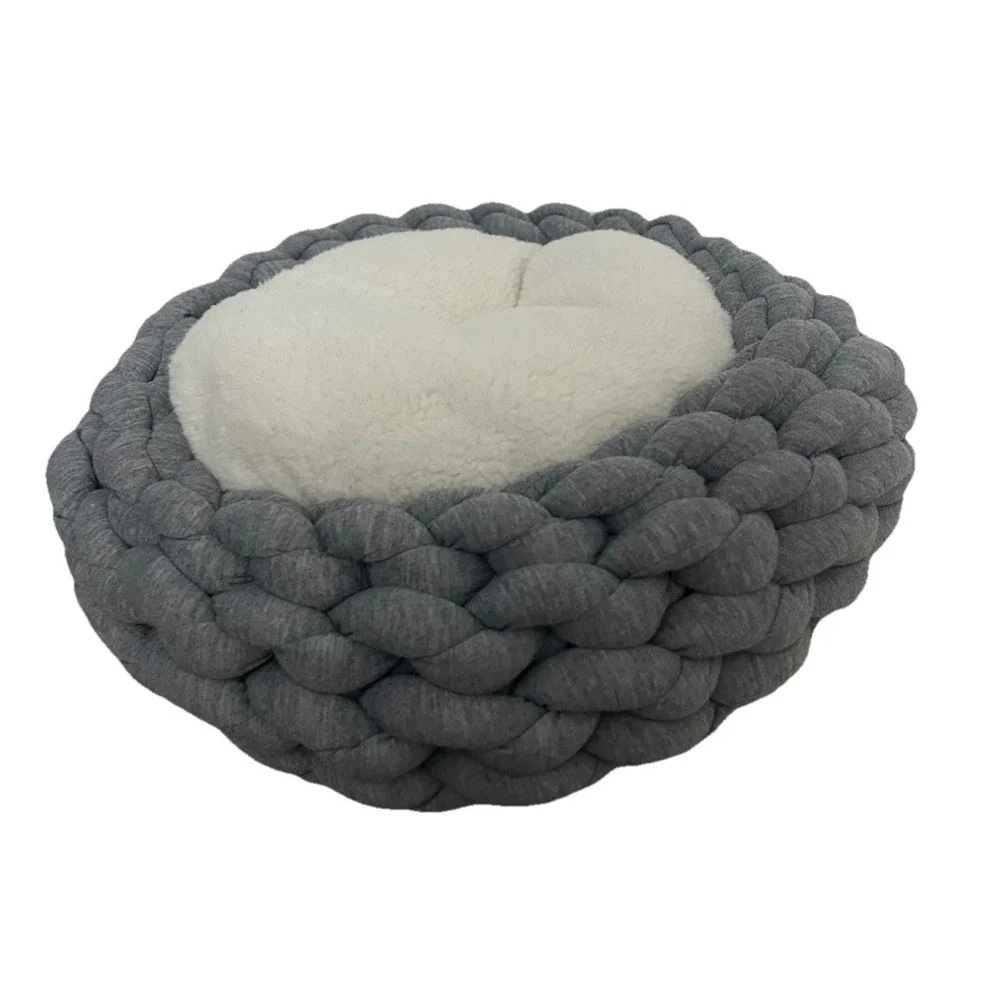 Jupiter Woven Knotted Braided Cat Bed, 16